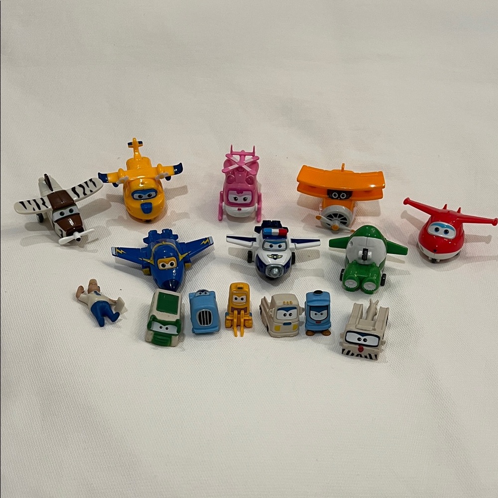 Super Wings Toys, Transformer Toys 2 Inch, Airplane Toy For Kids 3-5 Years Old